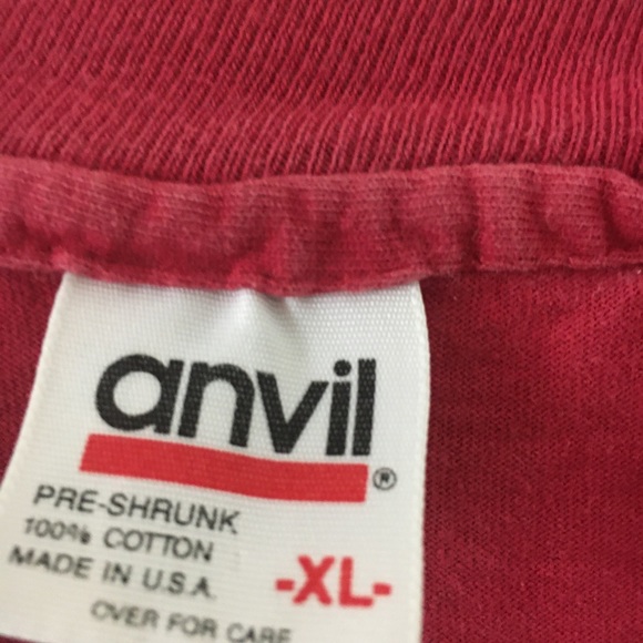 T shirt - Picture 2 of 3